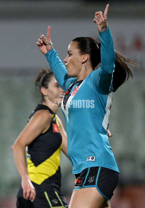 AFLW 2024 Round 05 - Richmond v Port Adelaide - A-54323086
