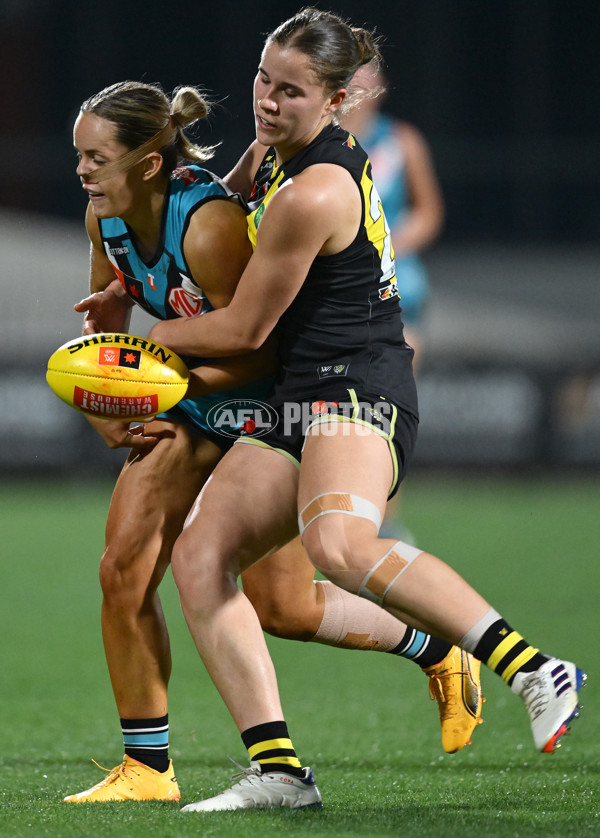 AFLW 2024 Round 05 - Richmond v Port Adelaide - A-54323088