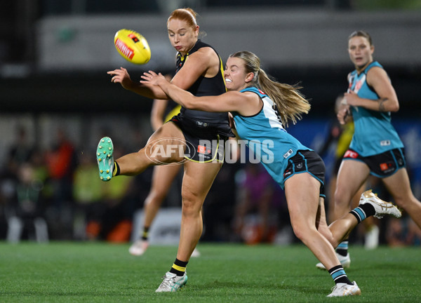 AFLW 2024 Round 05 - Richmond v Port Adelaide - A-54323093