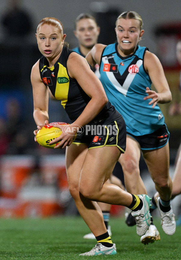 AFLW 2024 Round 05 - Richmond v Port Adelaide - A-54323094