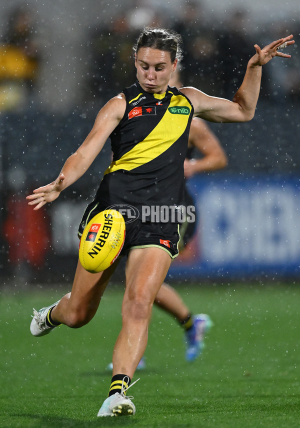 AFLW 2024 Round 05 - Richmond v Port Adelaide - A-54323105