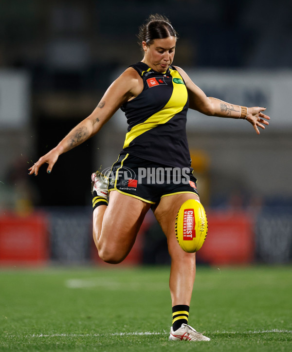 AFLW 2024 Round 05 - Richmond v Port Adelaide - A-54325277