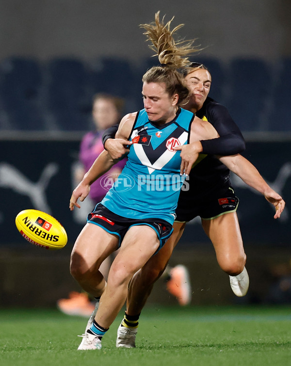 AFLW 2024 Round 05 - Richmond v Port Adelaide - A-54325305