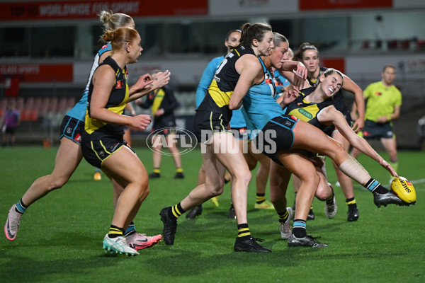 AFLW 2024 Round 05 - Richmond v Port Adelaide - A-54325315