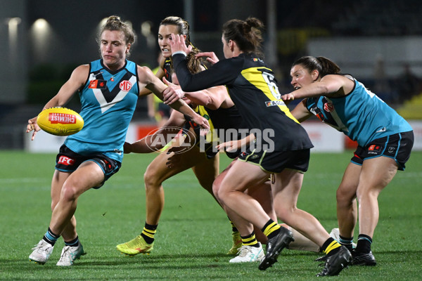 AFLW 2024 Round 05 - Richmond v Port Adelaide - A-54325320