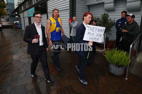 AFL 2024 Media - Geelong End of Season Celebration - A-54325355