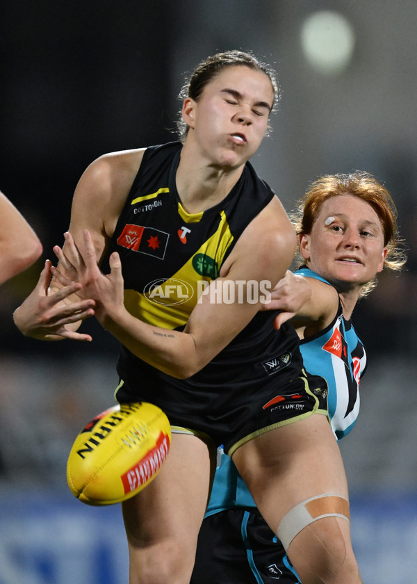 AFLW 2024 Round 05 - Richmond v Port Adelaide - A-54325894