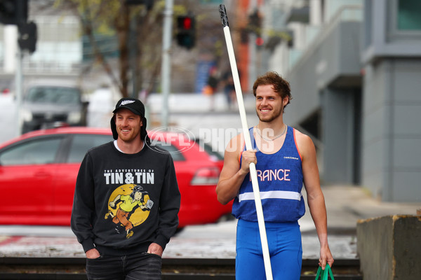 AFL 2024 Media - Geelong End of Season Celebration - A-54325947