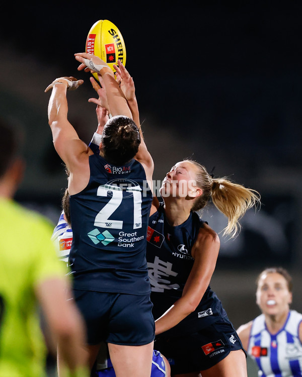 AFLW 2024 Round 05 - Carlton v North Melbourne - A-54332426