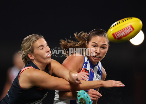 AFLW 2024 Round 05 - Carlton v North Melbourne - A-54333866