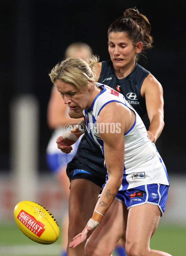AFLW 2024 Round 05 - Carlton v North Melbourne - A-54333926