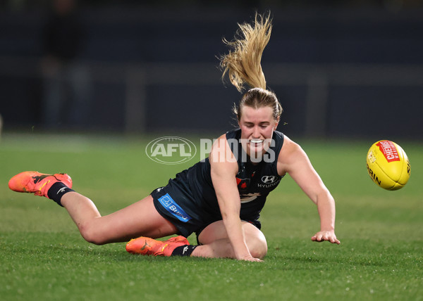 AFLW 2024 Round 05 - Carlton v North Melbourne - A-54333935