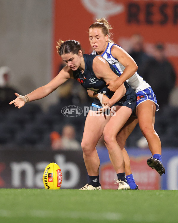 AFLW 2024 Round 05 - Carlton v North Melbourne - A-54334998