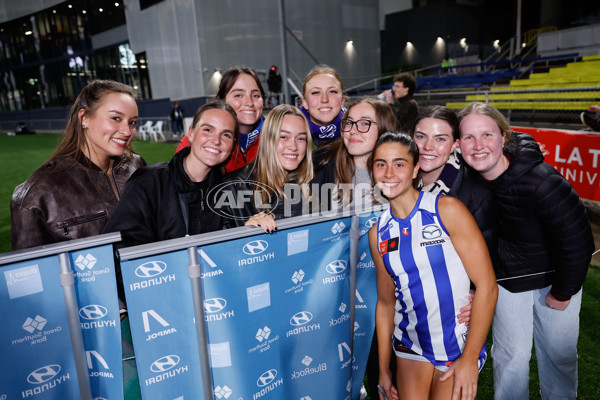 AFLW 2024 Round 05 - Carlton v North Melbourne - A-54335027