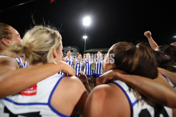 AFLW 2024 Round 05 - Carlton v North Melbourne - A-54336559