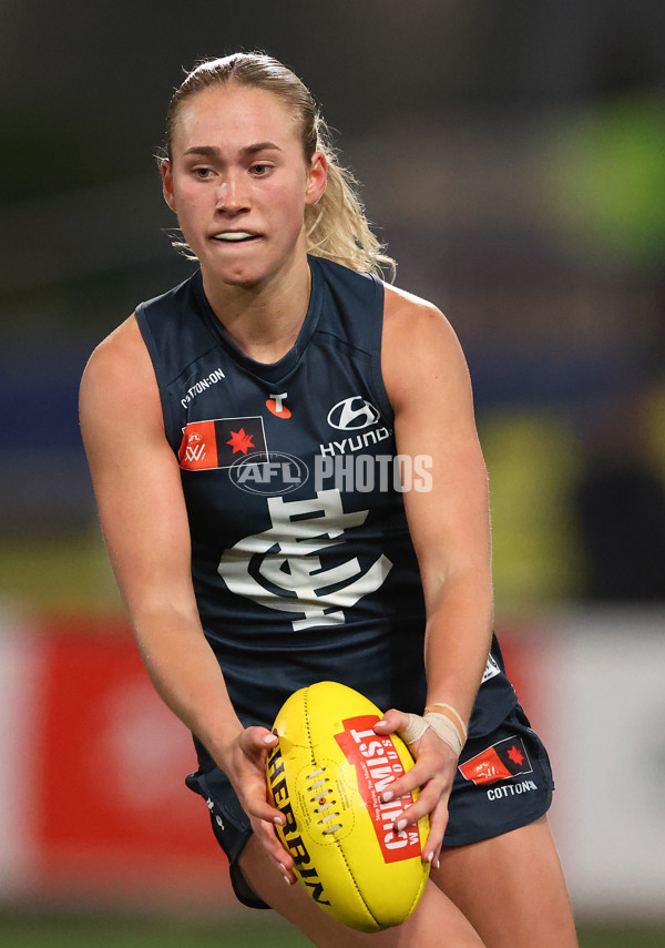AFLW 2024 Round 05 - Carlton v North Melbourne - A-54341986