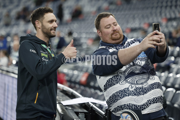 AFLW 2024 Round 05 - Geelong v Hawthorn - A-54342004