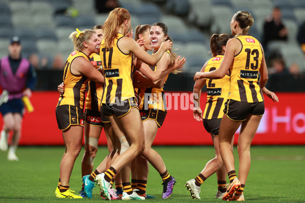 AFLW 2024 Round 05 - Geelong v Hawthorn - A-54344912