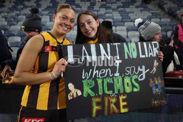 AFLW 2024 Round 05 - Geelong v Hawthorn - A-54348379