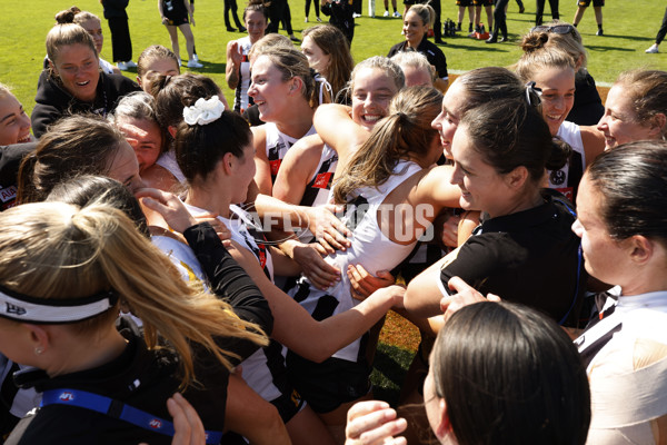 AFLW 2024 Round 05 - Collingwood v Gold Coast - A-54361320