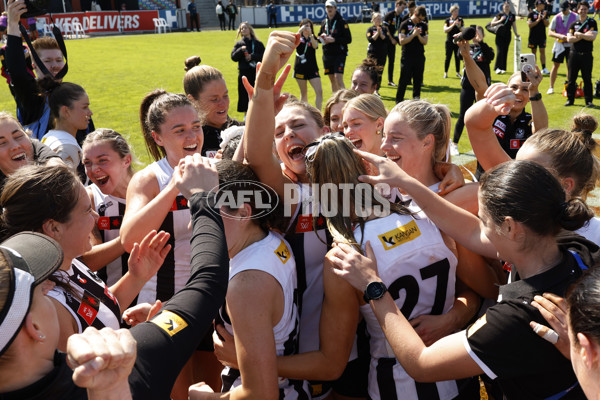 AFLW 2024 Round 05 - Collingwood v Gold Coast - A-54361321