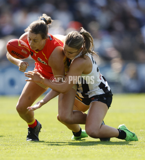 AFLW 2024 Round 05 - Collingwood v Gold Coast - A-54363658