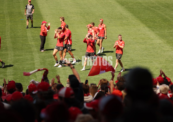 AFL 2024 Training - Sydney 270924 - A-54363688