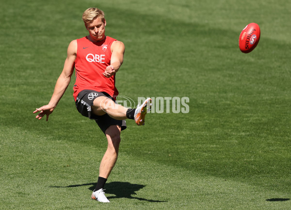 AFL 2024 Training - Sydney 270924 - A-54363701