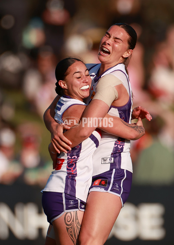 AFLW 2024 Round 05 - St Kilda v Fremantle - A-54366456