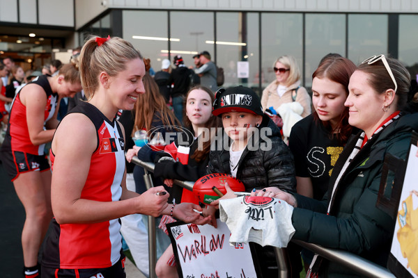 AFLW 2024 Round 05 - St Kilda v Fremantle - A-54370167