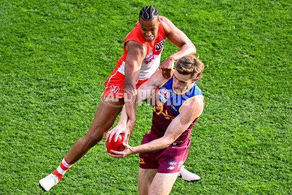 AFL 2024 Grand Final - Sydney v Brisbane - A-54431933