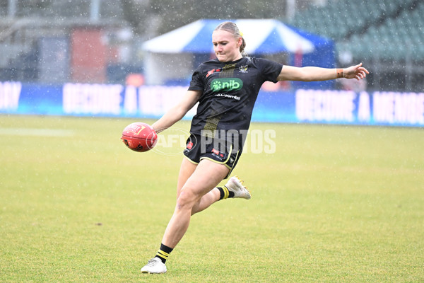 AFLW 2024 Round 05 - North Melbourne v Richmond - A-54452382