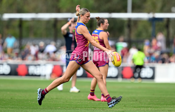 AFLW 2024 Round 05 - Brisbane v Adelaide - A-54461274