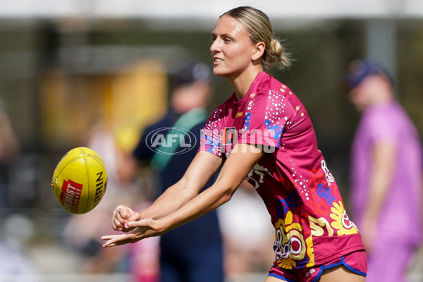 AFLW 2024 Round 05 - Brisbane v Adelaide - A-54462032
