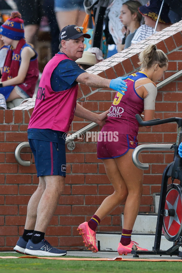 AFLW 2024 Round 05 - Brisbane v Adelaide - A-54462111