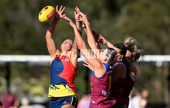 AFLW 2024 Round 05 - Brisbane v Adelaide - A-54464100