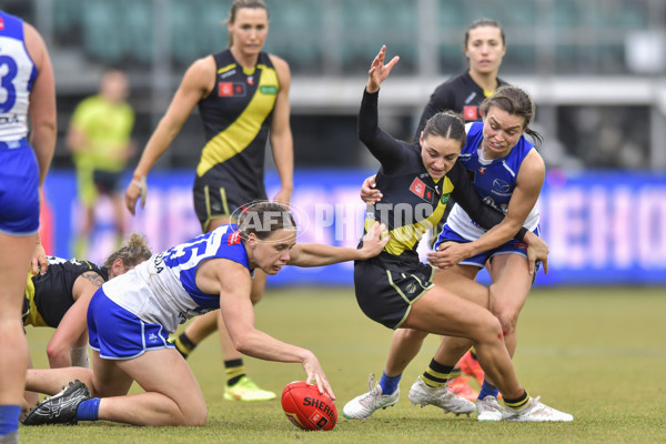 AFLW 2024 Round 05 - North Melbourne v Richmond - A-54464677