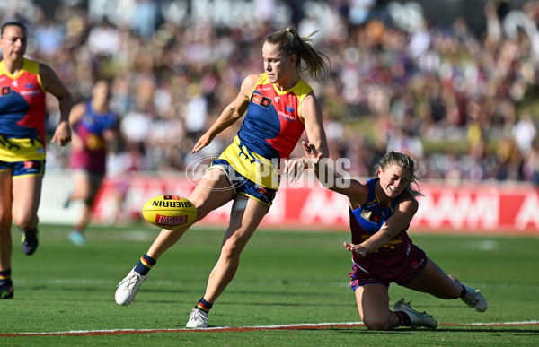 AFLW 2024 Round 05 - Brisbane v Adelaide - A-54464679
