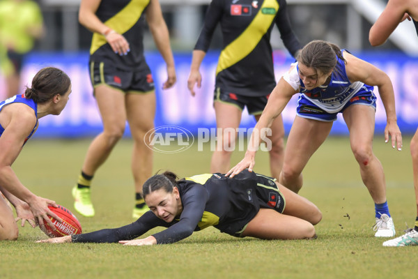 AFLW 2024 Round 05 - North Melbourne v Richmond - A-54464689