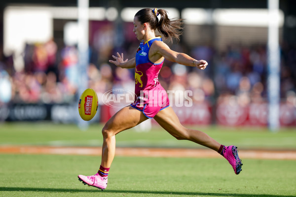AFLW 2024 Round 05 - Brisbane v Adelaide - A-54466807
