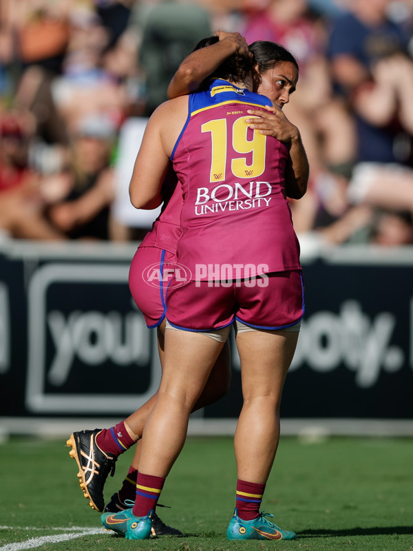 AFLW 2024 Round 05 - Brisbane v Adelaide - A-54467395