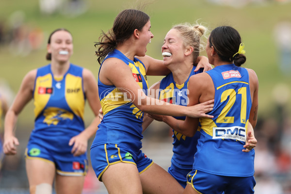 AFLW 2024 Round 05 - GWS v West Coast - A-54467452