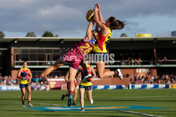 AFLW 2024 Round 05 - Brisbane v Adelaide - A-54469452