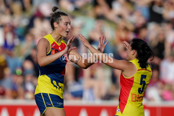 AFLW 2024 Round 05 - Brisbane v Adelaide - A-54470112