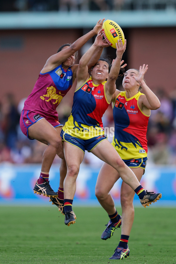 AFLW 2024 Round 05 - Brisbane v Adelaide - A-54470114