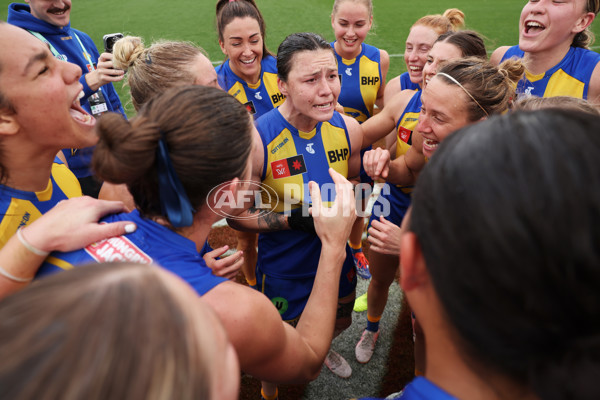 AFLW 2024 Round 05 - GWS v West Coast - A-54472431