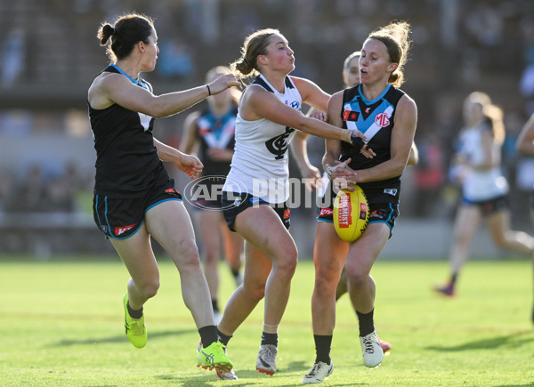 AFLW 2024 Round 05 - Port Adelaide v Carlton - A-54472799