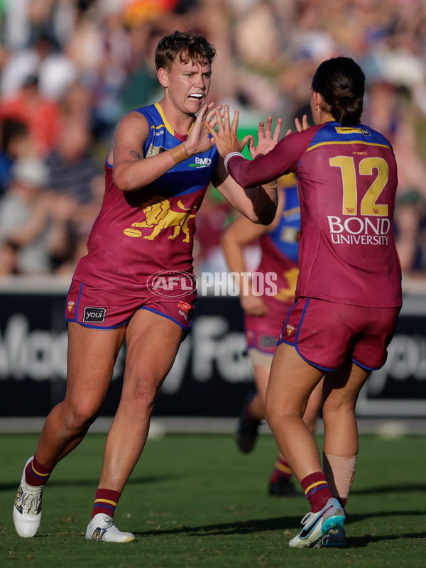 AFLW 2024 Round 05 - Brisbane v Adelaide - A-54475393