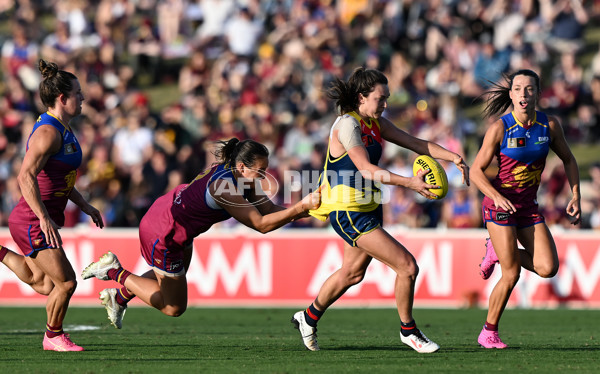 AFLW 2024 Round 05 - Brisbane v Adelaide - A-54475461