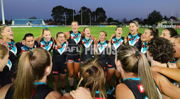 AFLW 2024 Round 05 - Port Adelaide v Carlton - A-54475543